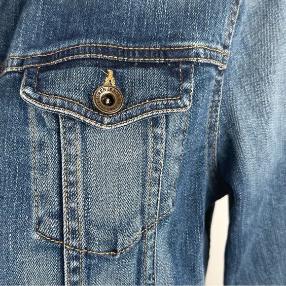 Ralph Lauren Women’s SZ Medium Petite Classic Blue Denim Jean Jacket Casual - Picture 4 of 15